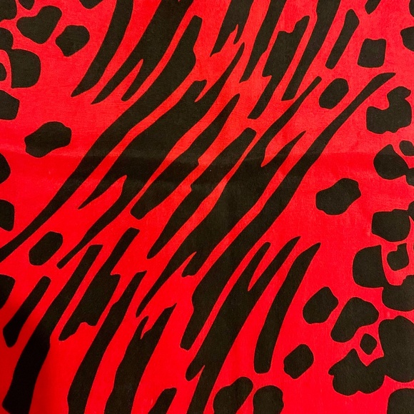 Scarf by ECHO Rectangle Vintage, Handbag Tie - Picture 5 of 6